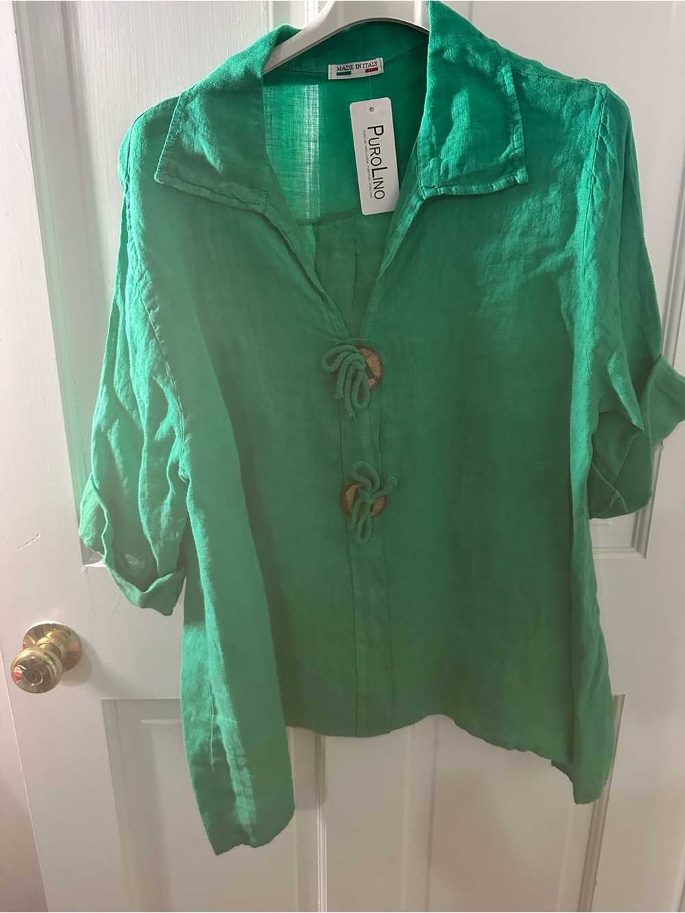 Green Linen Women’s Top